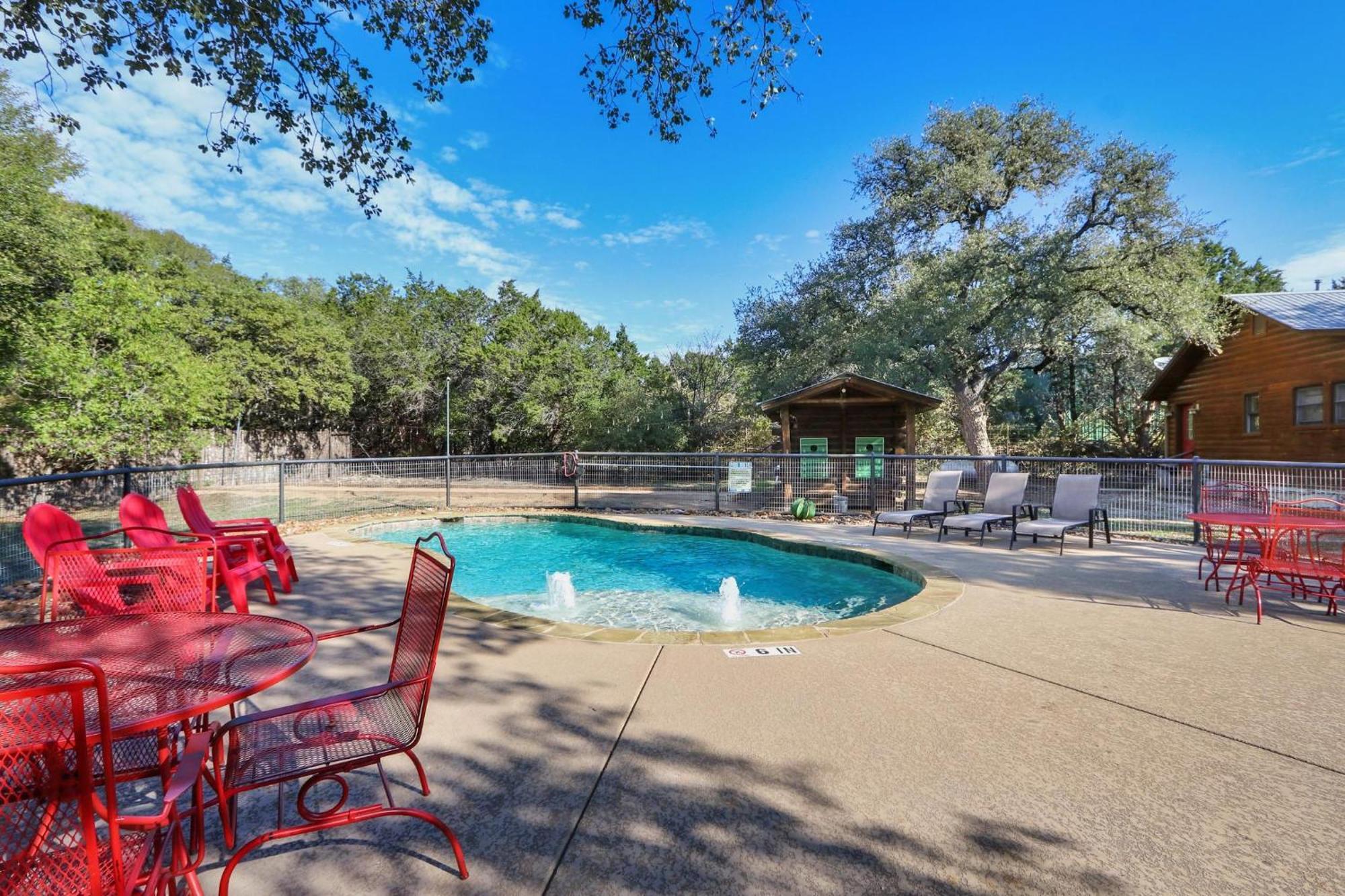 Wimberley Log Cabins Resort And Suites- Unit 7 ภายนอก รูปภาพ